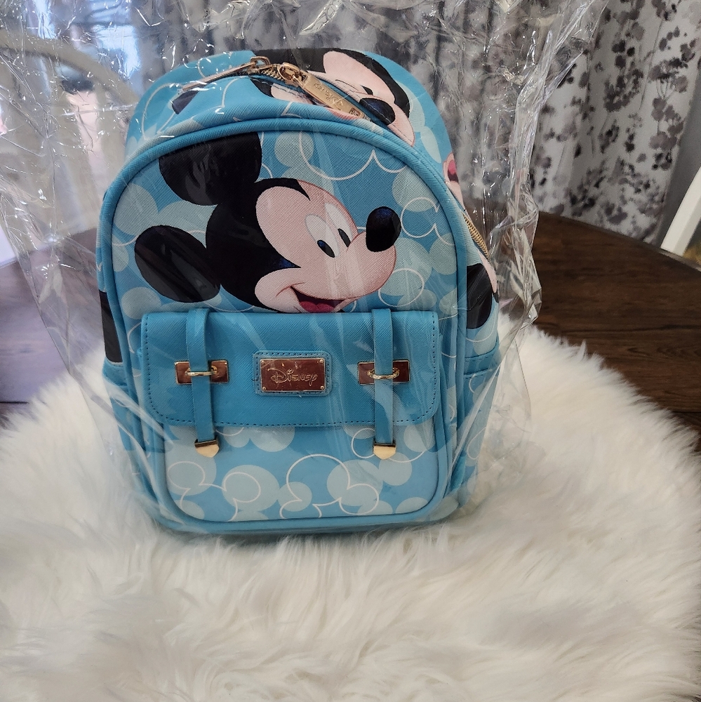 NWT.  Disney Wondapop vegan leather backpack